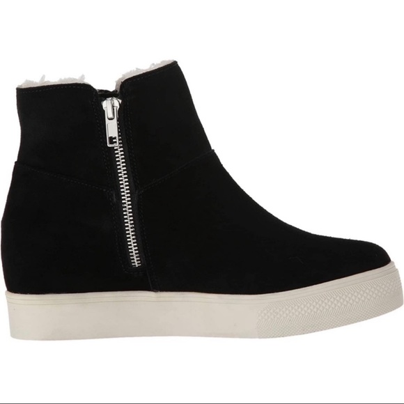 Steve Madden Wanda Wedge Sneaker. Black suede - size 8.5 - Picture 4 of 12